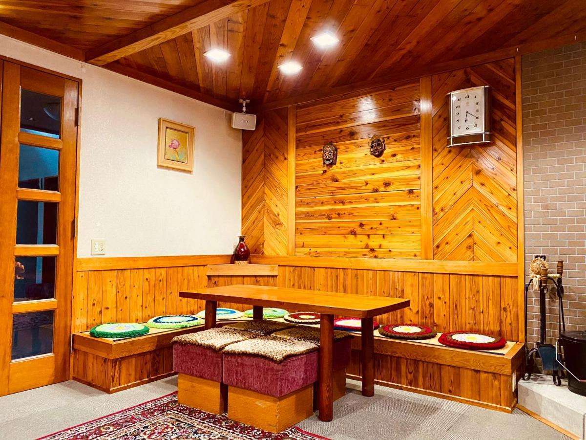 Rossi Star Apartment Hakuba Exterior photo